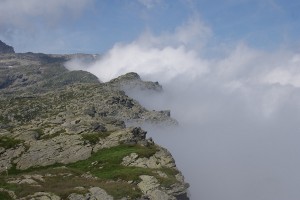 La nebbia a gl'irti colli