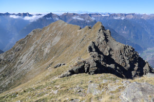 Cresta verso la Cima di Lago Cresta verso la Cima di Lago