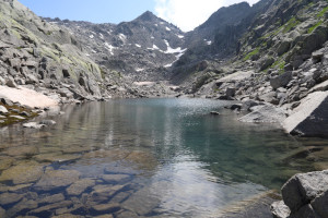Lago della Valletta di San Gottardo a quota 2387 metri
