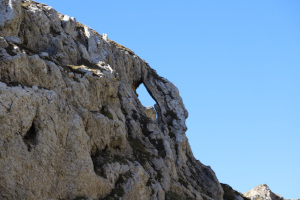 Buco nella roccia Buco nella roccia