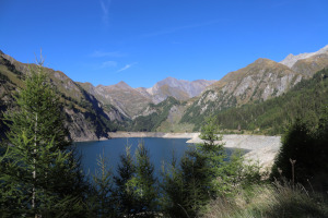 Lago di Luzzone Lago di Luzzone
