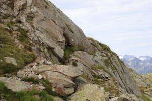 Sentiero che sale al Passo Posmeda