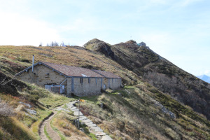 Caserma militare sul Monte Gambarogno