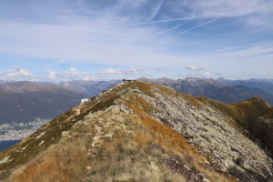 Cima del Monte Gambarogno (vista da sud)