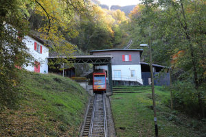 Stazione della funicolare del Monte San Salvatore a Pazzallo