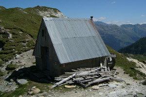 Baracca sul Passo Campolungo