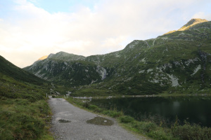 Strada verso la Val Termine