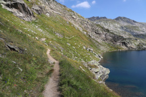 Sentiero che porta alla Capanna Cadlimo