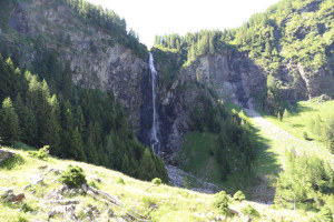 Cascata del fiume Legiüna