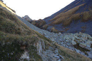 Sentiero che sale al Passo della Greina