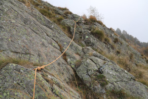 Sentiero che scende ai Monti del Tiglio (guardando indietro)