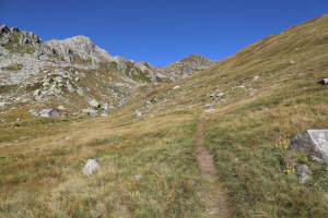 Sentiero che sale a Orsino