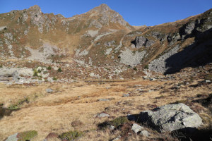 Via di salita ai Laghi di Mottella