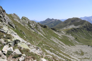 Sentiero verso il Pizzo di Nara