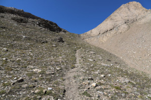 Traccia che sale alla Punta di Elgio