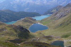 Alpe Tom con laghi
